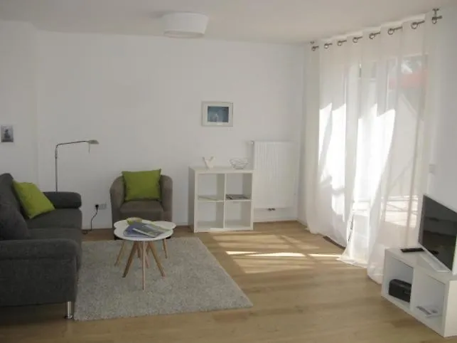 Apartamento Haus Malerecke - Ihr Feriendomizil Direkt Am See! Langenargen